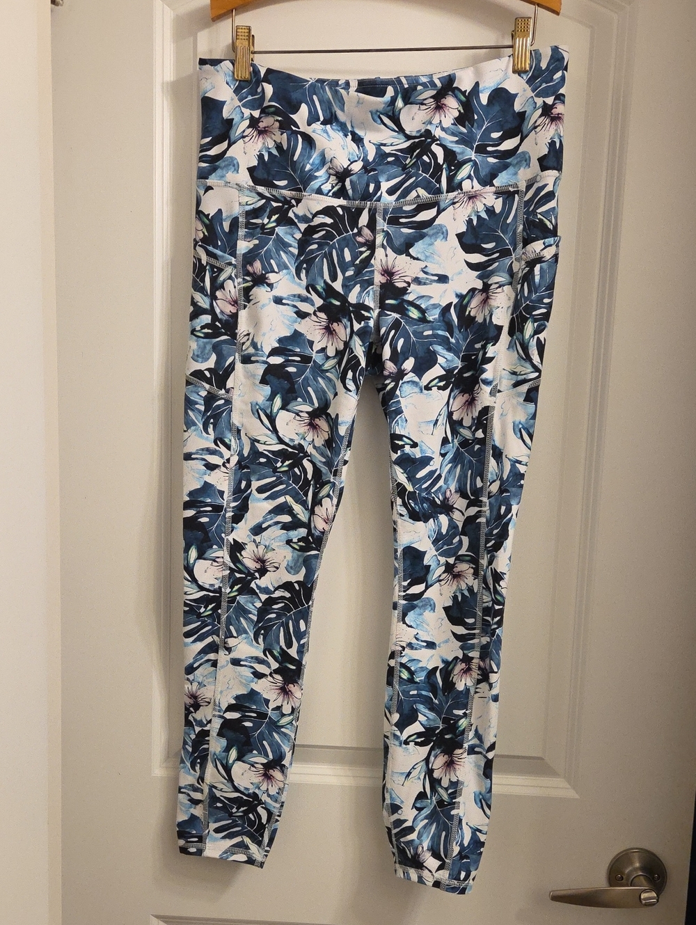 GAIAM Blue Floral High-Rise Leggings